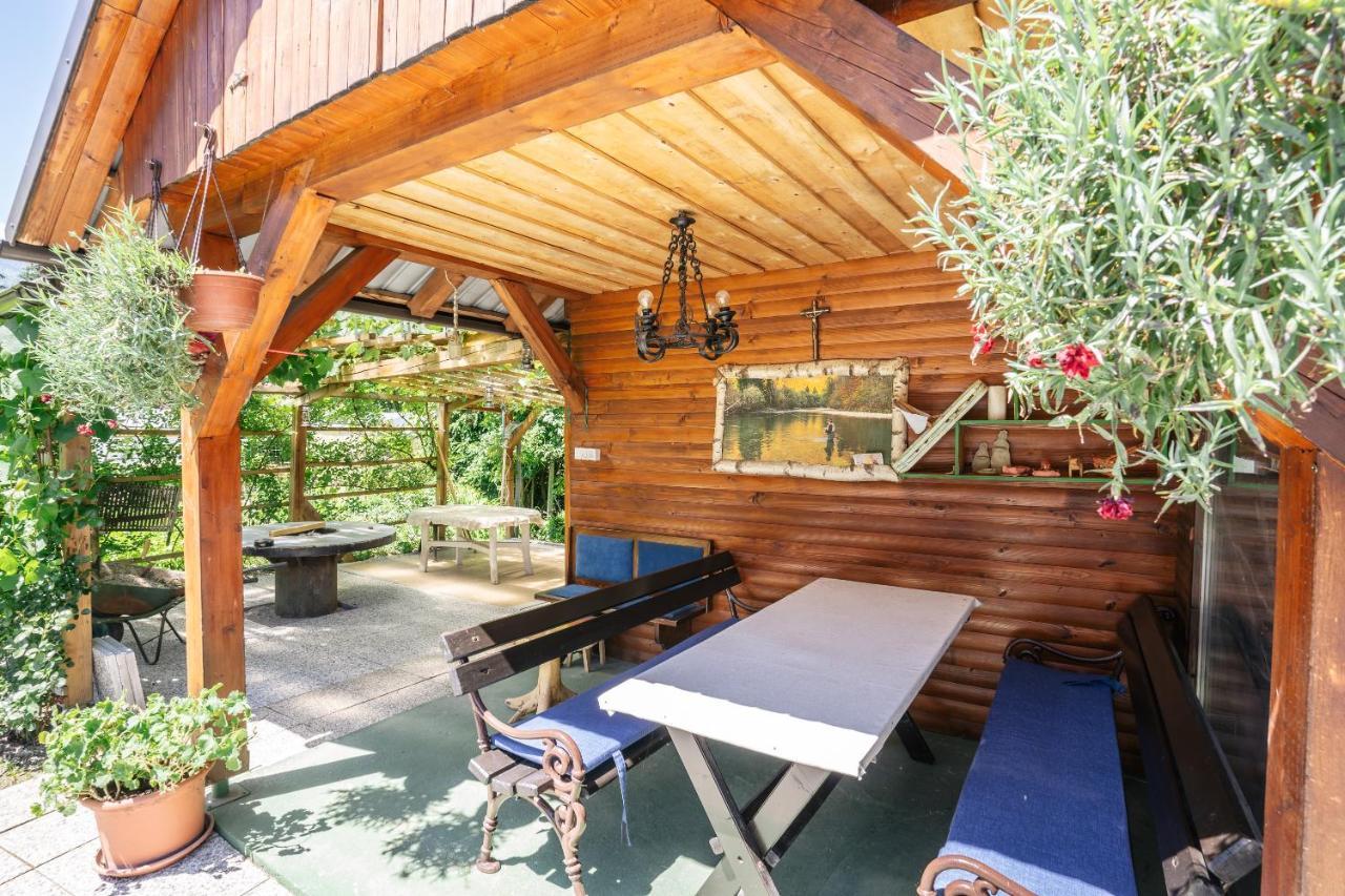 Apartmaji Alpski Cvet - Hisa Gorenc بوينج المظهر الخارجي الصورة