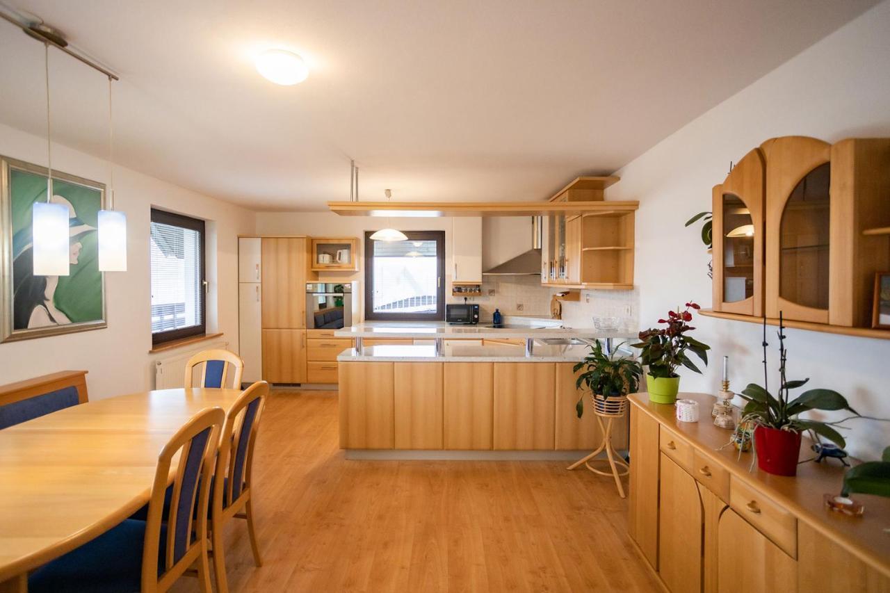 Apartmaji Alpski Cvet - Hisa Gorenc بوينج المظهر الخارجي الصورة